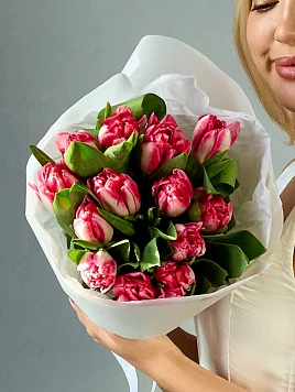 Букет из розово-белых тюльпанов 